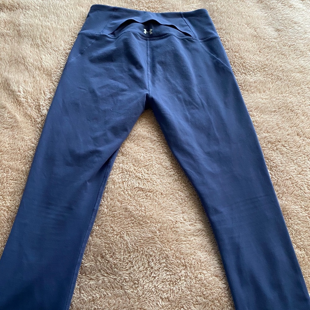 Ankle cropped workout leggings